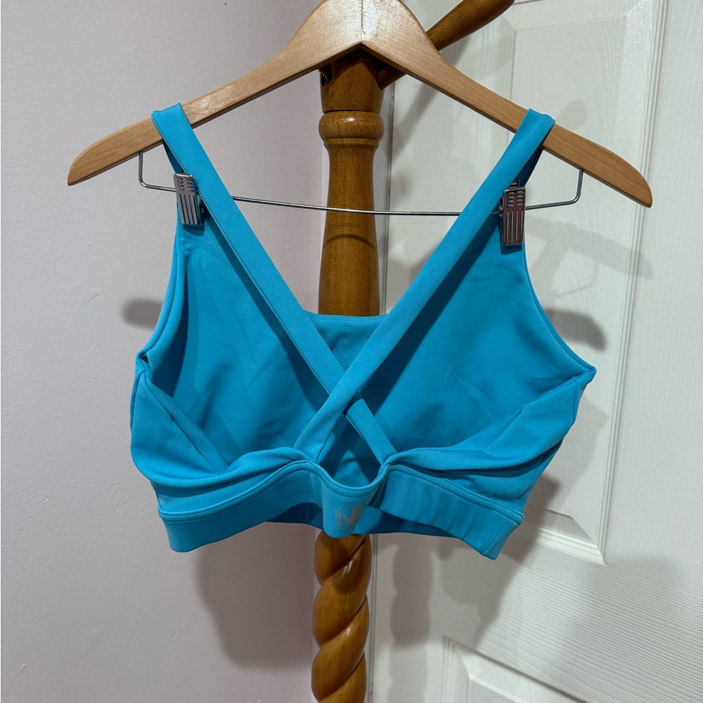 nwot Blue sports/ lounge bra - Picture 3 of 3
